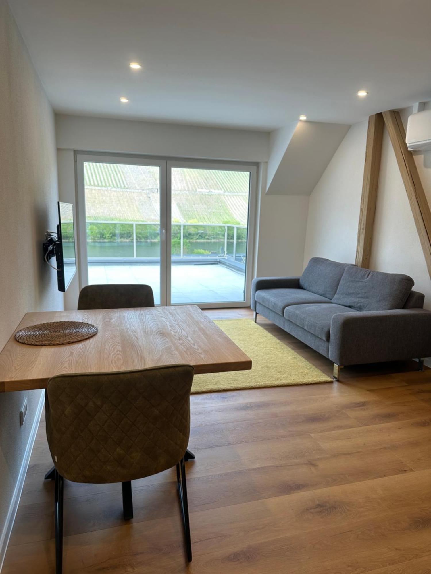 Moselappartements By Weingut Marco Adamy Losnich Luaran gambar